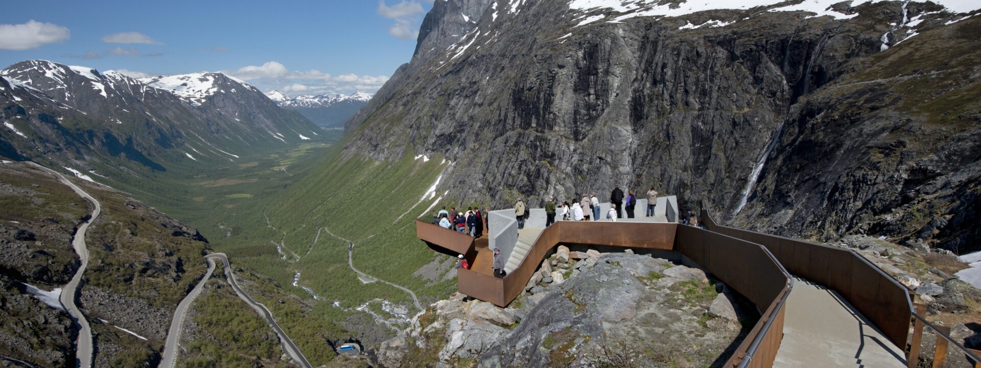 Trollstigen sett fra utsiktspunktet